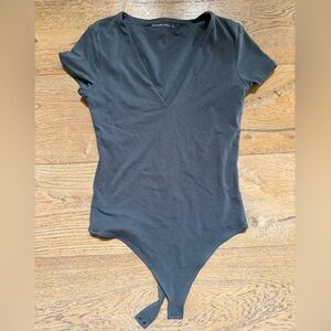 Women's blue V-Neck Bodysuit Abercrombie size large